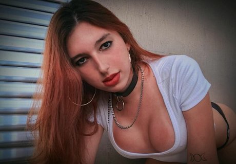 Nicky Oberlin nude onlyfans