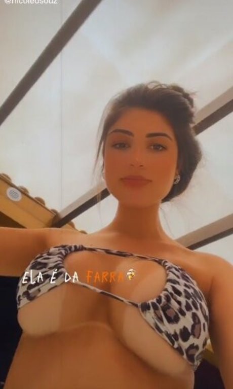 Nicole De Souza onlyfans naked