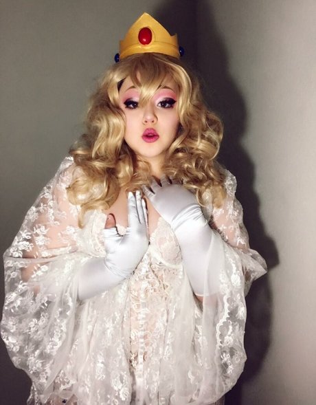 Miss Adrienne Park onlyfans pic