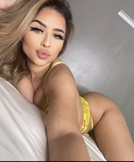 Claudiamolina a onlyfans sex leak