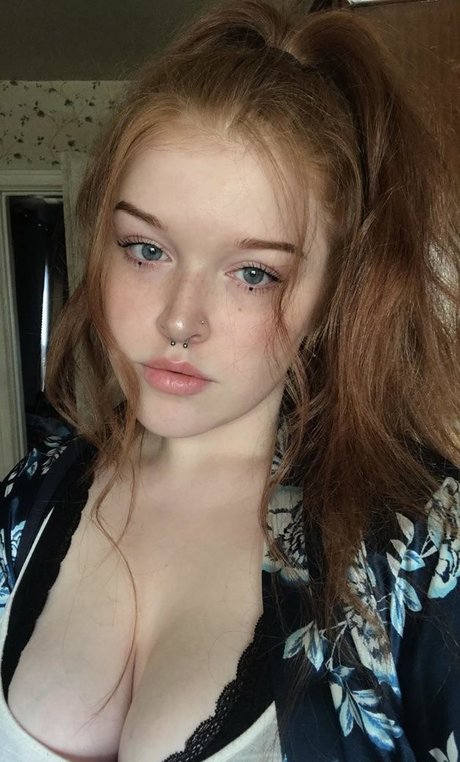 verysoftrobot onlyfans leaked nudes