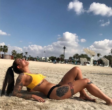 Vivian1510 onlyfans ass