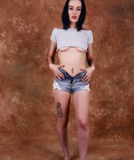 Taylor Evanchak nude leaked onlyfans