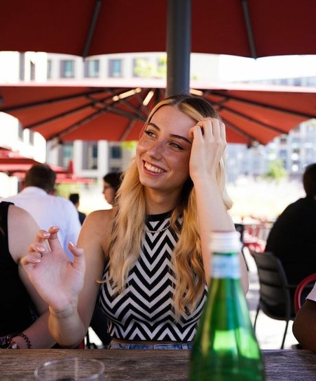 veylaneey onlyfans leaked nudes