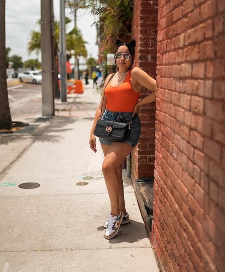 Alejandramariaxo onlyfans creator