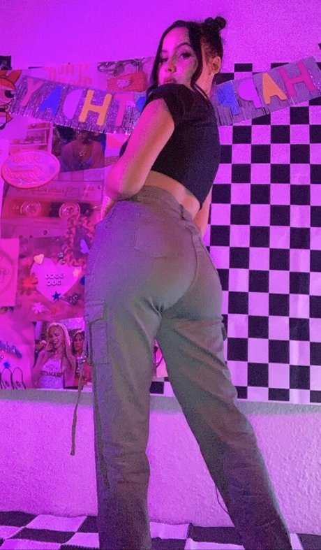 Alejandramariaxo onlyfans lean