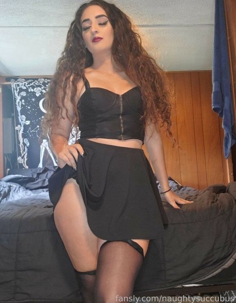naughtysuccubus sexy onlyfans