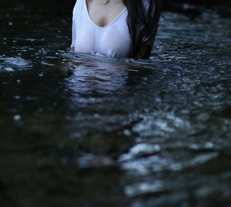 Nicolaravee Profile pic