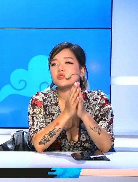 Marie C Palot onlyfans porn leaked