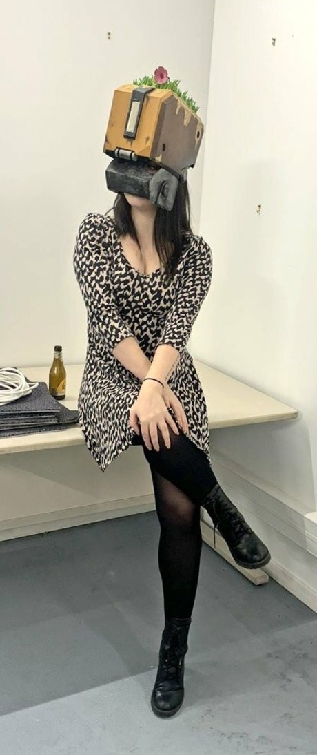 Shakaam is on onlyfans