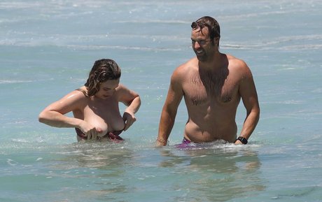 Bbie Chtfield onlyfans nide