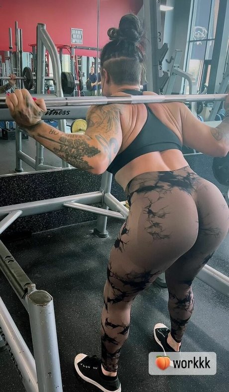 Janelle Zielinksi onlyfans posts