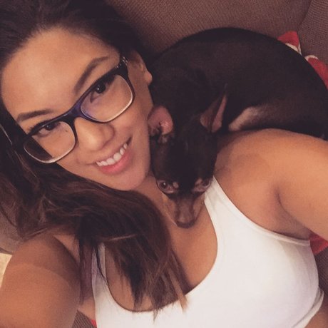 Janelle Ha onlyfans model photo