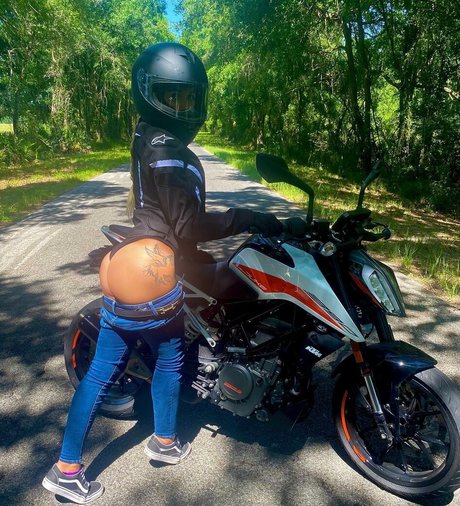 Katy Coastal leaked onlyfans.