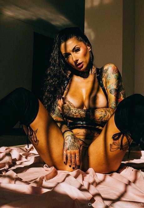 Sarah Schmidt Profile pic