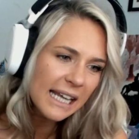 Legendarylea onlyfans sex tape