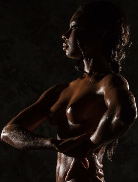 Faith Starr desnuda onlyfans