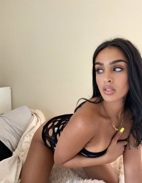 Sherxual only fans photos