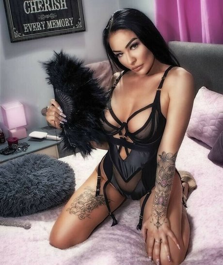 Reign Chaos onlyfans leak nude