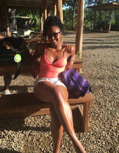 Dr Ebonie Vincent onlyfans leak xxx