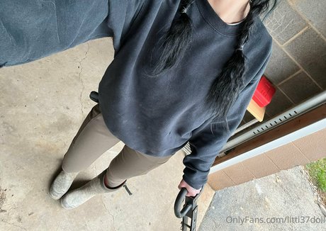 Little Doll onlyfans nudes