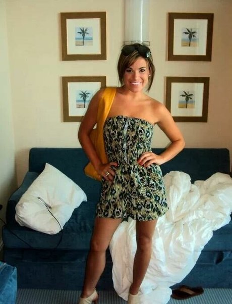 Julie Stackhouse pics onlyfans