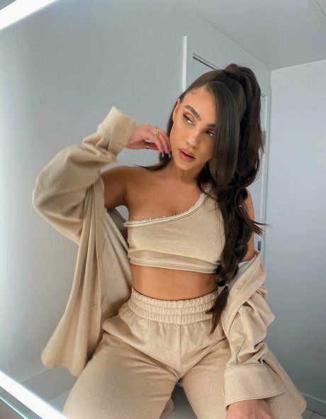 Makayla London onlyfans leakd