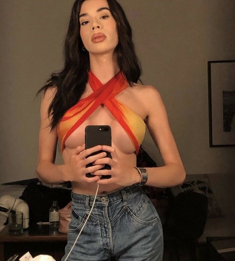 Vivienneonline onlyfans pictures