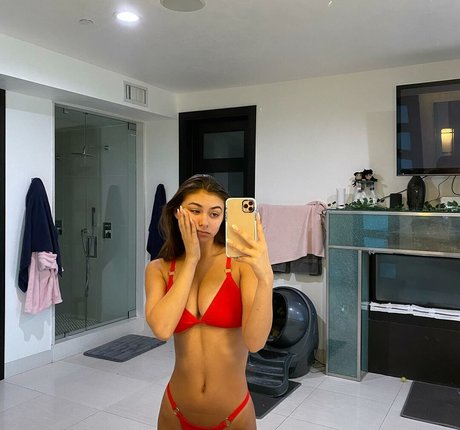 Mia Hayward onlyfans sex leaks