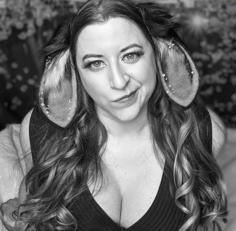 Lady Kitsune onlyfans mega