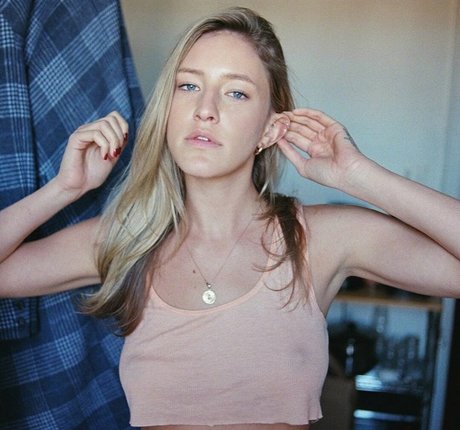 Savannah Savelises tits onlyfans