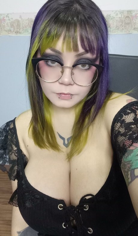 Nephyla Lamprey sex onlyfans