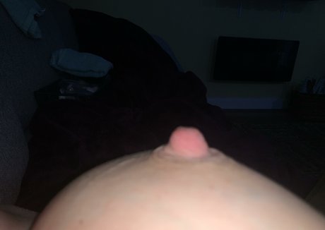 Milkmama onlyfans model