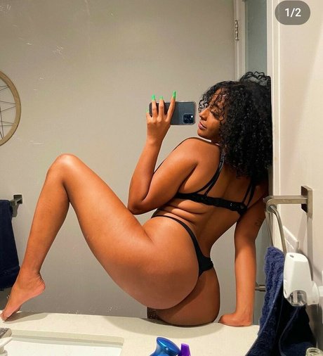 saturnswrld onlyfans sex leaks