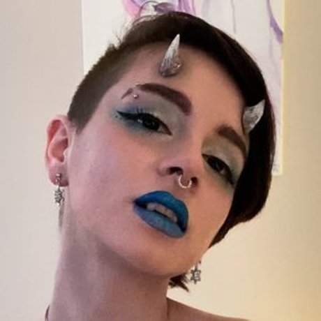 Birdiethedemon leaks onlyfans porn