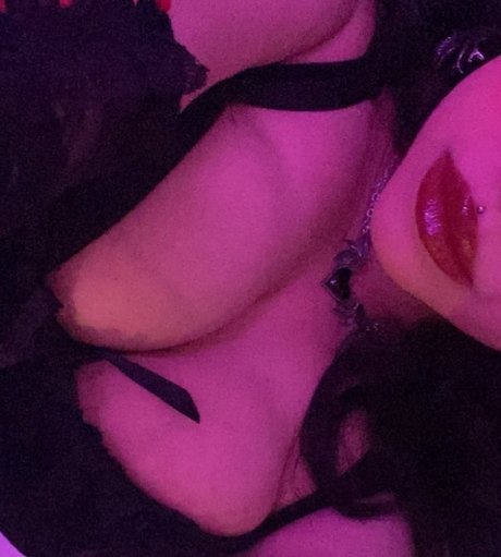 no9mi is on onlyfans