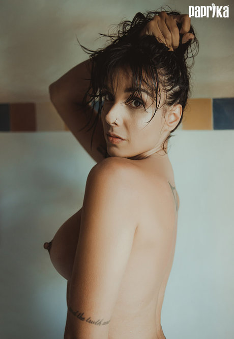 Emmanuelle Guimaraes Profile pic