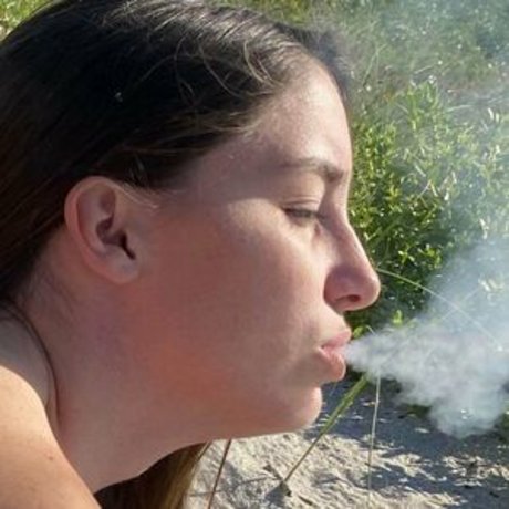 Petitekala onlyfans striptease