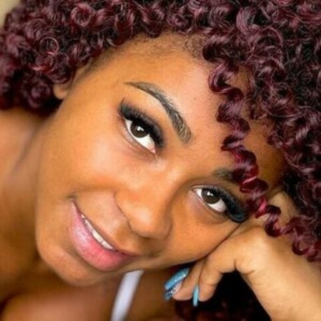 Yaa Santana Bombom porn leaked onlyfans