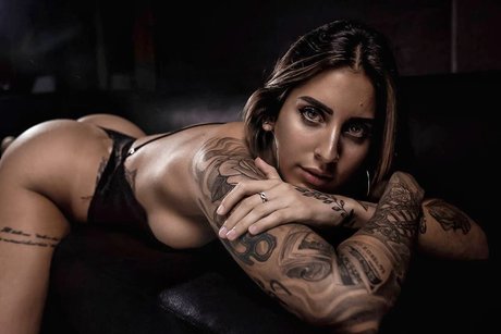 Julieta Gandulfo onlyfans model photos