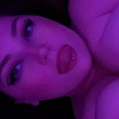 nsfw zalea onlyfans post