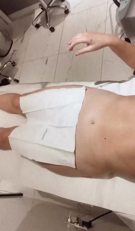 Helen Scott Profile pic