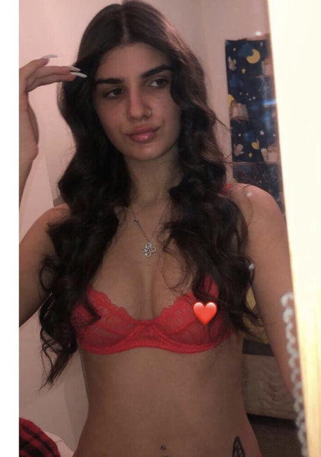 R Stukova free onlyfans