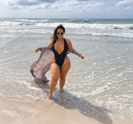 SheIsSpunky onlyfans free content