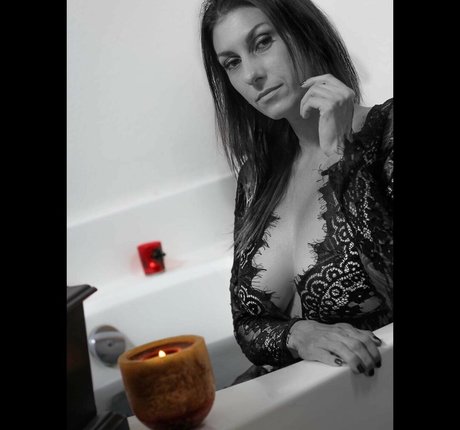 LheaAlisha onlyfans fuck