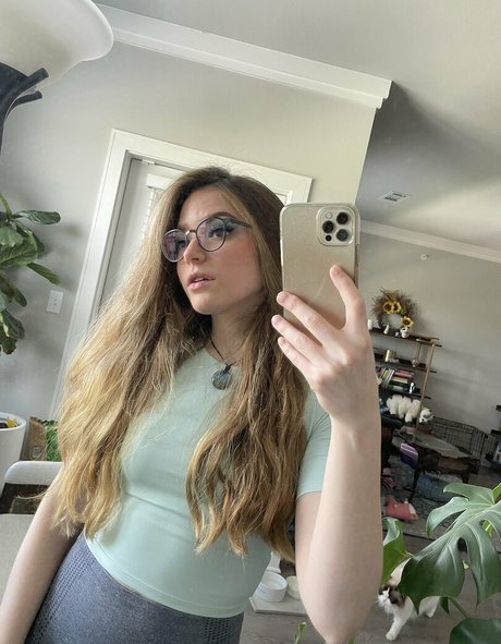 Brialeigh feet onlyfans