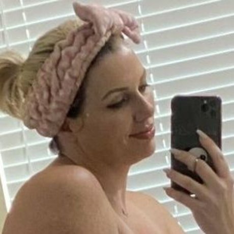 withstandtheweight onlyfans leaked pictures