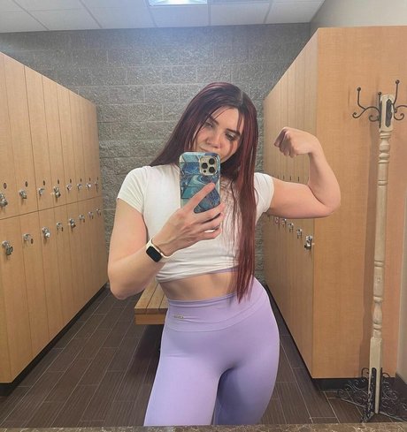 TaylorLiz strip onlyfans