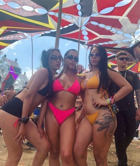 Gitane011 onlyfans model photos