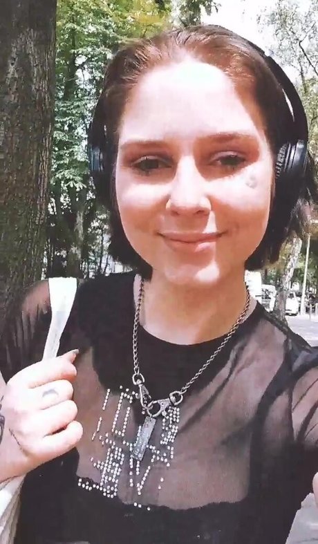 Malena Rutter onlyfans images